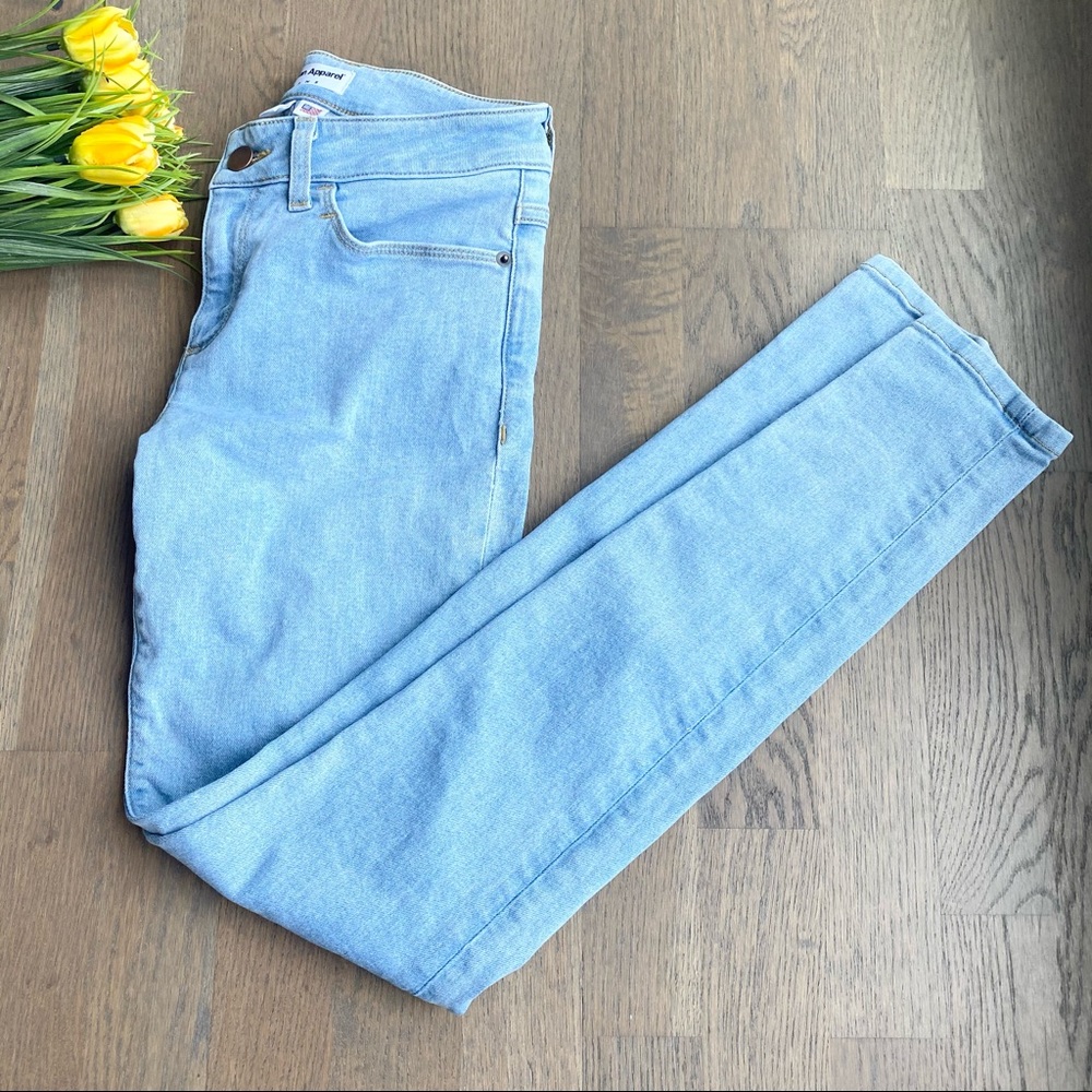 American Apparel light wash mid rise skinny 26